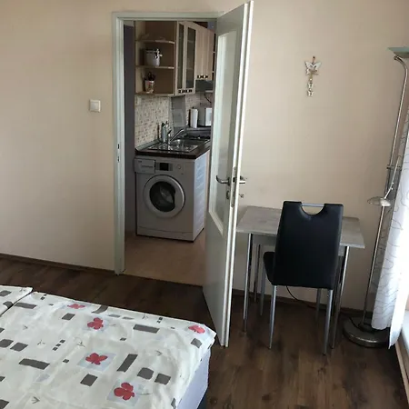 Apartment Fully Furnished 2-bedroom *