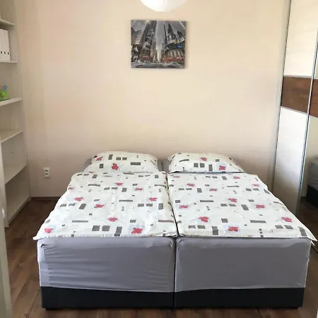 Fully Furnished 2-bedroom