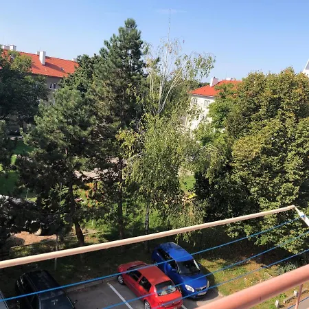 Fully Furnished 2-bedroom Apartment *